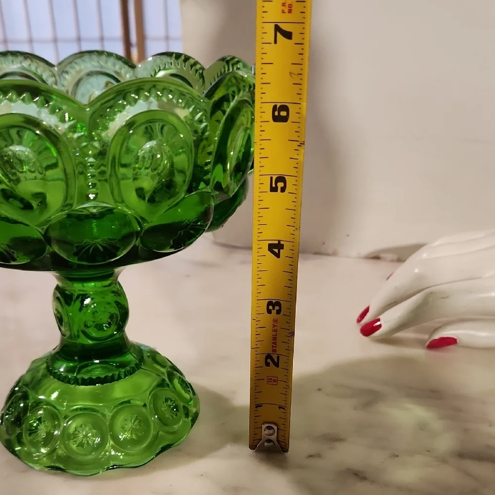 Vintage | L E Smith Moon & Stars Green Glass Pededtal Compote Bowl - Picture 2 of 6
